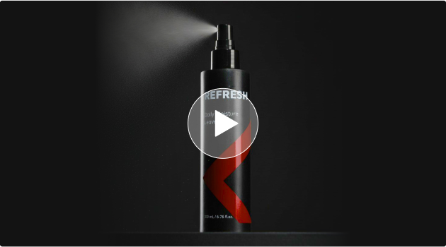 REFRESH spray bottle with mist